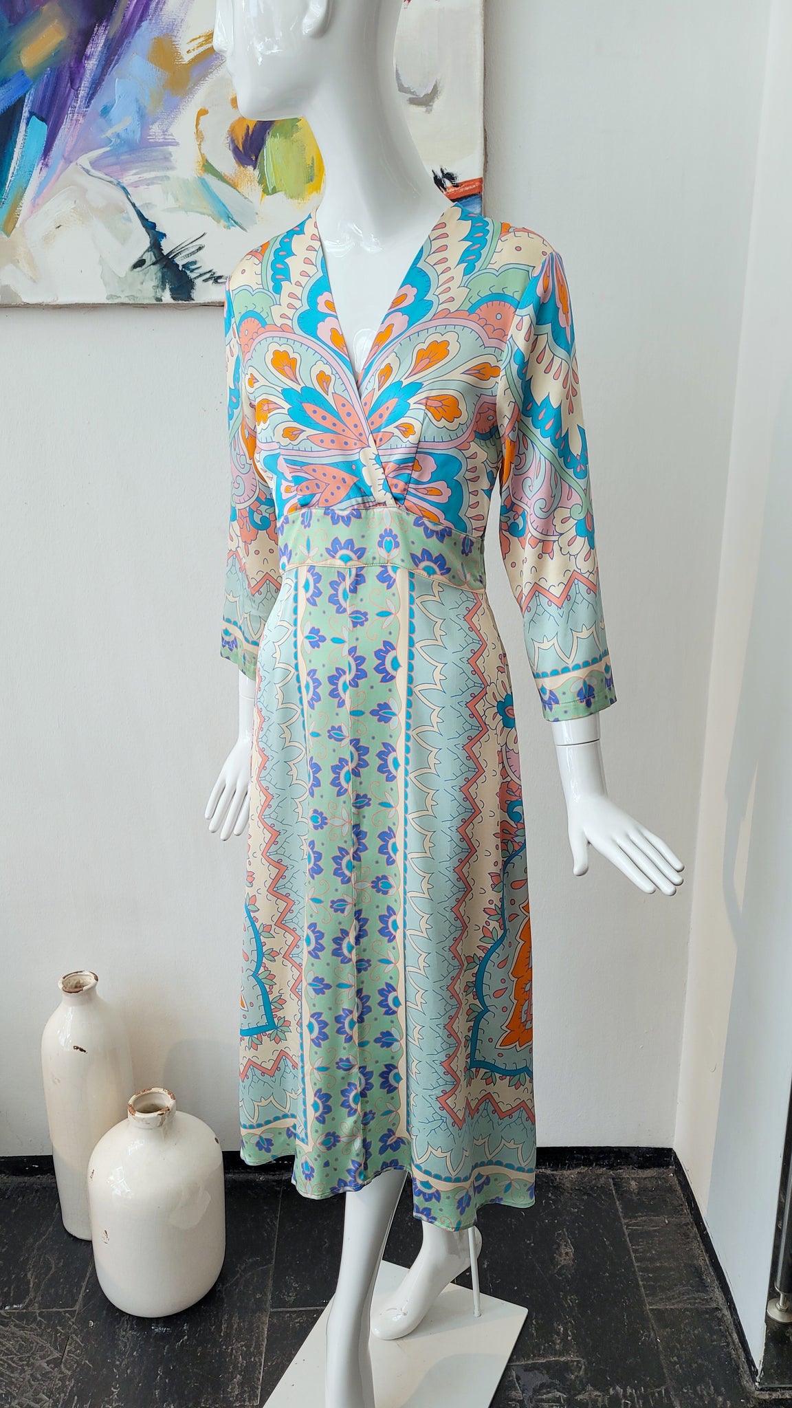 Seidenkleid mit platziertem Print (-40%)