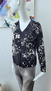 Pulli asymetr. Blumenprint