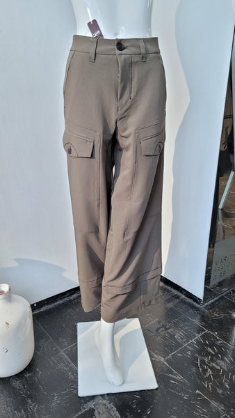 Hightech-Hose mit Taschen und Details (khaki)