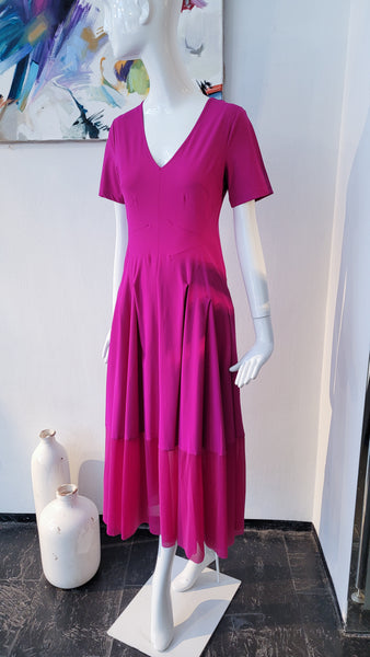 Kleid im High-Techstoff, fuchsia