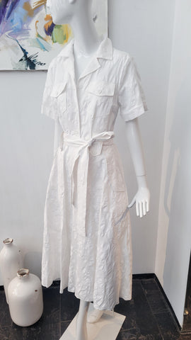 Kleid mit Kragen und Taschen (weiß)