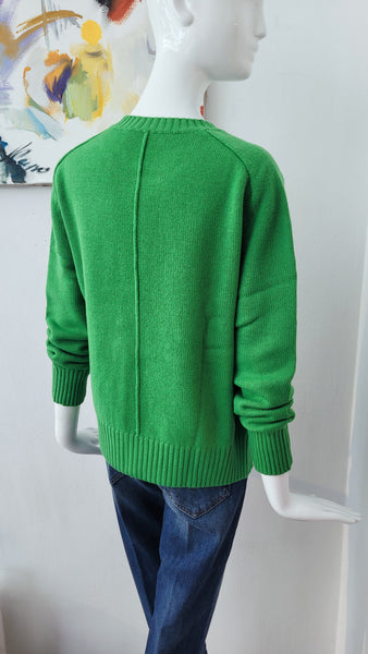 Pulli mit Details (grün)