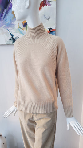 Pulli mit Stehkragen & Details (beige)