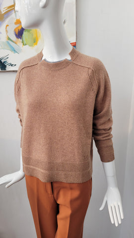 Pulli mit Kaschmir (Nugat),  farb. Details am Ausschnitt