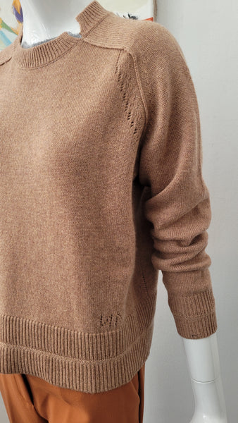 Pulli mit Kaschmir (Nugat),  farb. Details am Ausschnitt