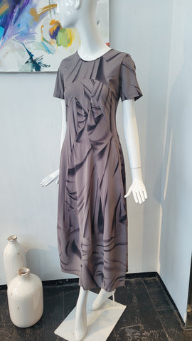 High-Tech Kleid mit Print