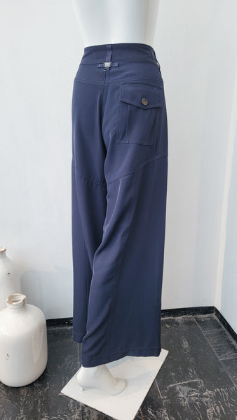 High-Tech Hose fliessend (blau)