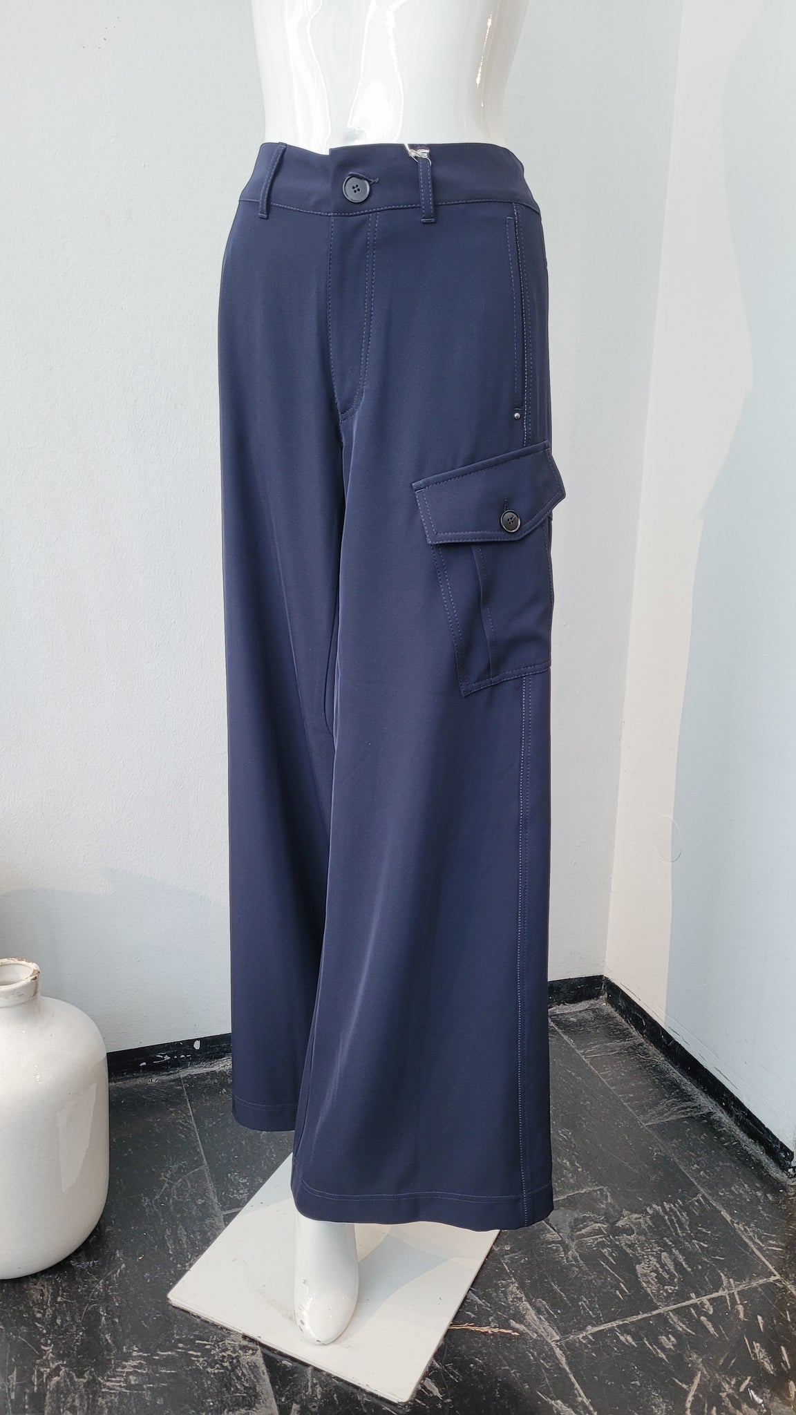 High-Tech Hose fliessend (blau)