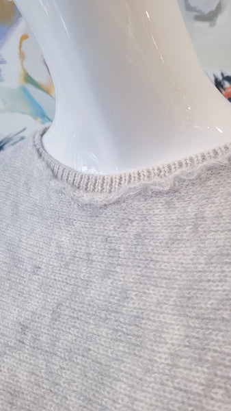 Pulli leicht, kastig (grau melliert)