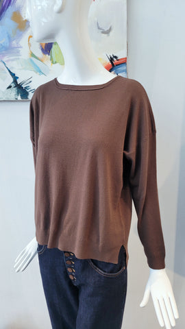 Pulli dünn, kastig (braun)
