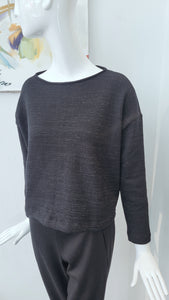 Pulli mit Rückenknöpfen (schw. melliert)