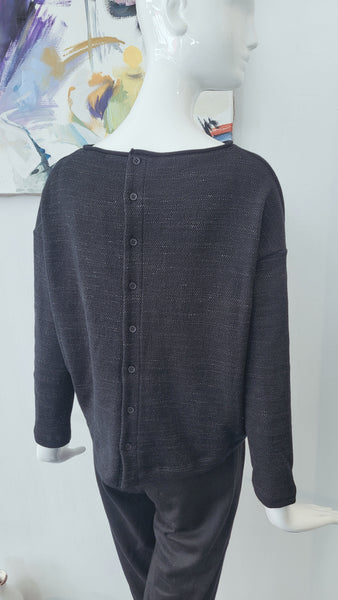 Pulli mit Rückenknöpfen (schw. melliert)