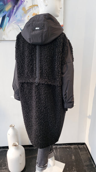 Parka Patchwork overs. (schw.)