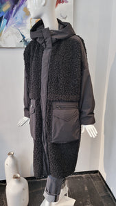 Parka Patchwork overs. (schw.)