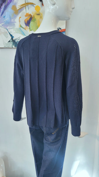 Pulli mit Ajour auf Ärmel (blau)