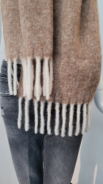 Schal kuschelig melliert m. Fransen  (beige)