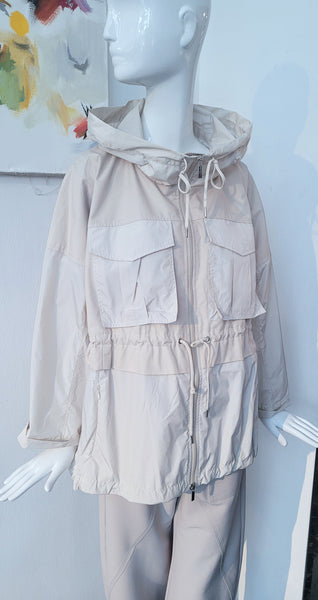 Windbreaker (beige/2-fb.)