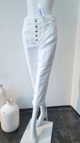 Leichte Hose mit Zierknöpfen (weiss)