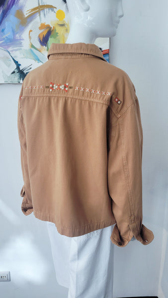 Hemdjacke mit aufwendiger Stickerei, overs.