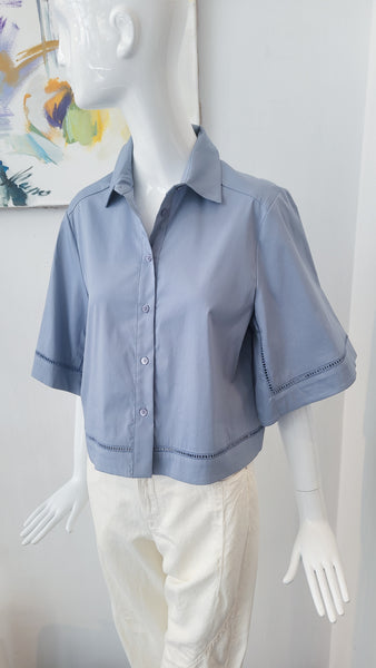 Bluse mit Lochstickerei