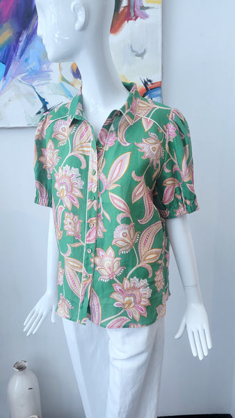 Leinenbluse mit Blumen (grün)