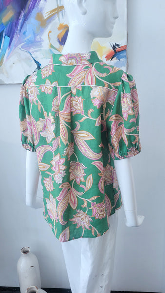 Leinenbluse mit Blumen (grün)