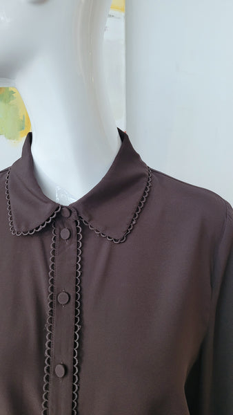 Seidenbluse mit Stickereidetail (dunkelbraun)