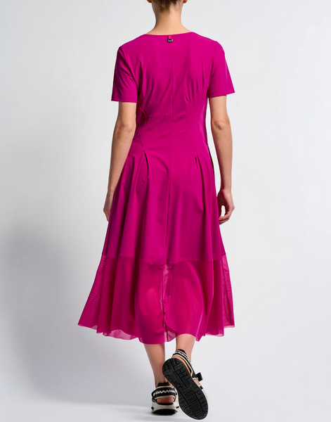 Kleid im High-Techstoff, fuchsia