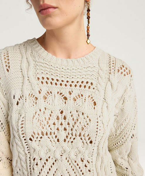 Baumwollpullover mit Zopfmuster