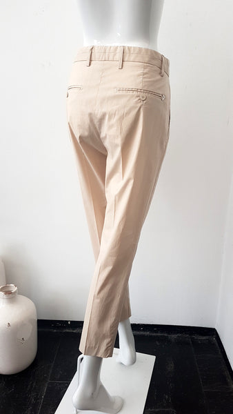 Ultraleichte Chino mit einer Bundfalte  (-60%)